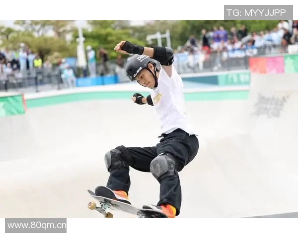 武汉滑板队的包夹技巧揭秘与滑板文化的深度探索 武汉滑板队的包夹技巧揭秘与滑板文化的深度探索