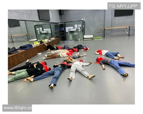 西安街舞队的耐力挑战与成长之路探讨 西安街舞队的耐力挑战与成长之路探讨